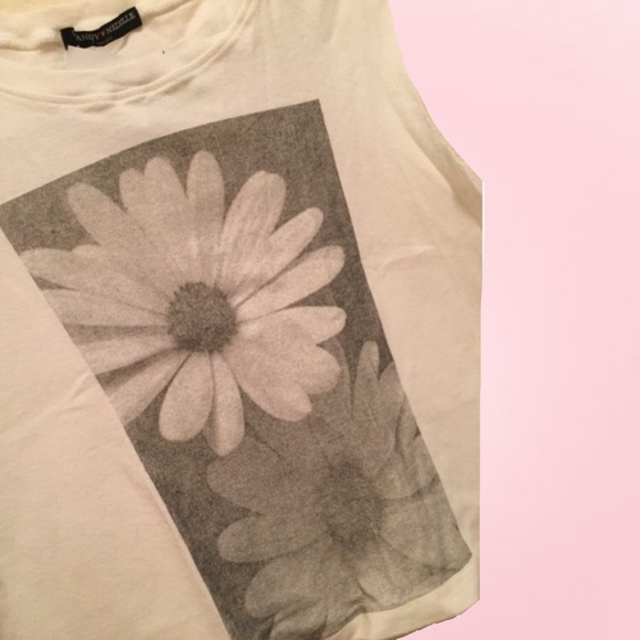 Daisy Tank Top - Picture 3 of 4